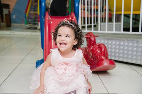 Smash the cake volta redonda barra mansa Fotografia Fotografo Festa Infantil 1 ano 1 aninho mamae papai ensaio aniversario  tictac festa salao'