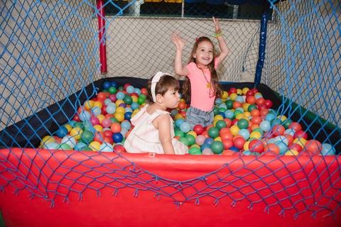Smash the cake volta redonda barra mansa Fotografia Fotografo Festa Infantil 1 ano 1 aninho mamae papai ensaio aniversario  festa salao'
