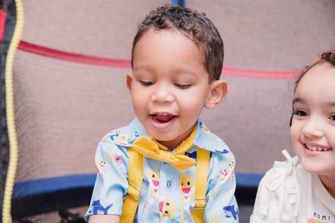 Smash the cake volta redonda barra mansa Fotografia Fotografo Festa Infantil 1 ano 1 aninho mamae papai ensaio aniversario  tictac festa salao'