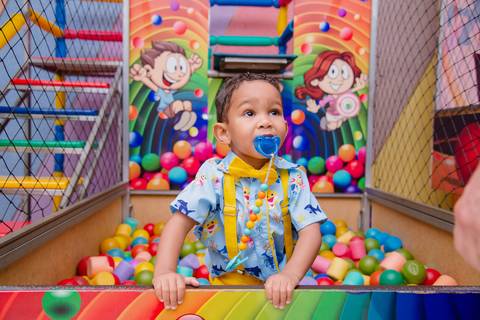 Smash the cake volta redonda barra mansa Fotografia Fotografo Festa Infantil 1 ano 1 aninho mamae papai ensaio aniversario  tictac festa salao'