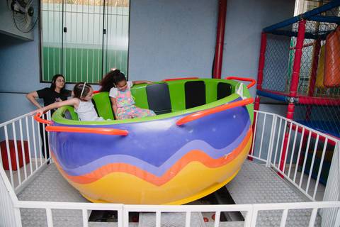 Smash the cake volta redonda barra mansa Fotografia Fotografo Festa Infantil 1 ano 1 aninho mamae papai ensaio aniversario  tictac festa salao'