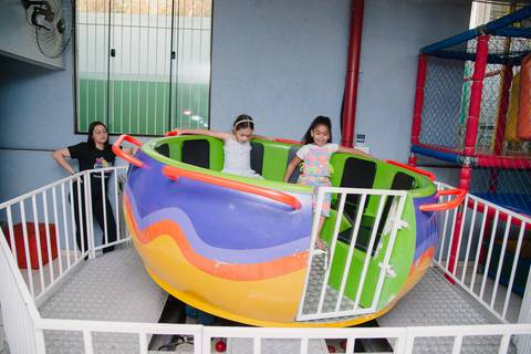 Smash the cake volta redonda barra mansa Fotografia Fotografo Festa Infantil 1 ano 1 aninho mamae papai ensaio aniversario  tictac festa salao'