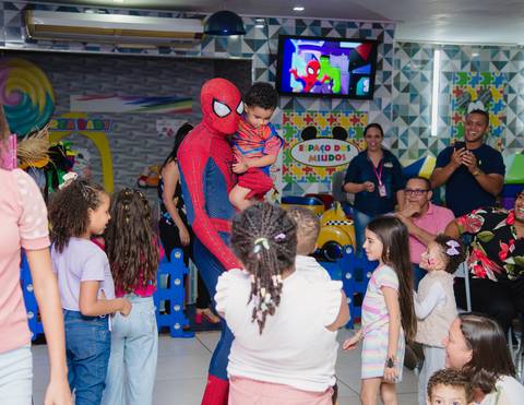 Smash the cake volta redonda barra mansa Fotografia Fotografo Festa Infantil 1 ano 1 aninho mamae papai ensaio aniversario  caramelada festa salao'