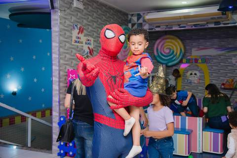 Smash the cake volta redonda barra mansa Fotografia Fotografo Festa Infantil 1 ano 1 aninho mamae papai ensaio aniversario  caramelada festa salao'