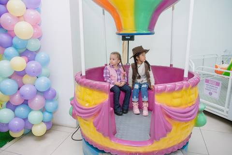 Smash the cake volta redonda barra mansa Fotografia Fotografo Festa Infantil 1 ano 1 aninho mamae papai ensaio aniversario  conforto festas festa salao'