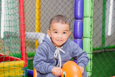 Smash the cake volta redonda barra mansa Fotografia Fotografo Festa Infantil 1 ano 1 aninho mamae papai ensaio aniversario  conforto festas festa salao'