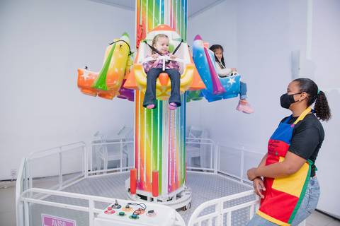 Smash the cake volta redonda barra mansa Fotografia Fotografo Festa Infantil 1 ano 1 aninho mamae papai ensaio aniversario  conforto festas festa salao'