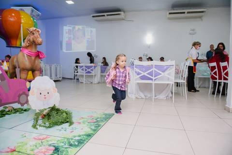 Smash the cake volta redonda barra mansa Fotografia Fotografo Festa Infantil 1 ano 1 aninho mamae papai ensaio aniversario  conforto festas festa salao'