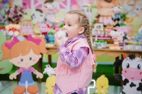 Smash the cake volta redonda barra mansa Fotografia Fotografo Festa Infantil 1 ano 1 aninho mamae papai ensaio aniversario  conforto festas festa salao'