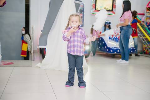 Smash the cake volta redonda barra mansa Fotografia Fotografo Festa Infantil 1 ano 1 aninho mamae papai ensaio aniversario  conforto festas festa salao'