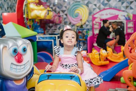 Smash the cake volta redonda barra mansa Fotografia Fotografo Festa Infantil 1 ano 1 aninho mamae papai ensaio aniversario  caramelada festa salao'