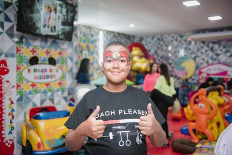 Smash the cake volta redonda barra mansa Fotografia Fotografo Festa Infantil 1 ano 1 aninho mamae papai ensaio aniversario  caramelada festa salao'