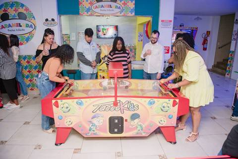 Smash the cake volta redonda barra mansa Fotografia Fotografo Festa Infantil 1 ano 1 aninho mamae papai ensaio aniversario  caramelada festa salao'