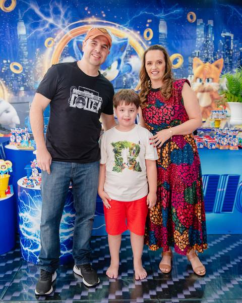 Smash the cake volta redonda barra mansa Fotografia Fotografo Festa Infantil 1 ano 1 aninho mamae papai ensaio aniversario  kifulia festa salao'