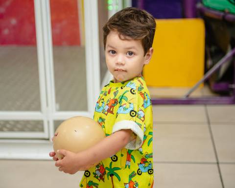 Smash the cake volta redonda barra mansa Fotografia Fotografo Festa Infantil 1 ano 1 aninho mamae papai ensaio aniversario  kifulia festa salao'