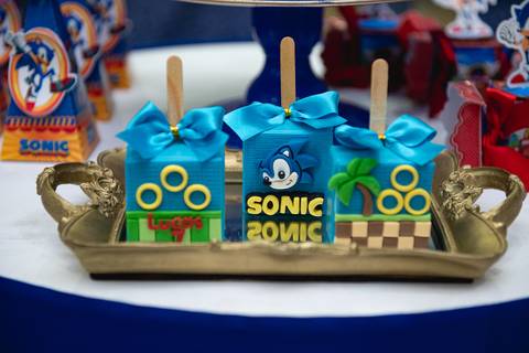 Smash the cake volta redonda barra mansa Fotografia Fotografo Festa Infantil 1 ano 1 aninho mamae papai ensaio aniversario  kifulia festa salao'