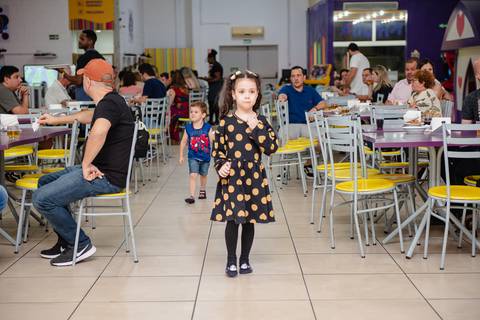 Smash the cake volta redonda barra mansa Fotografia Fotografo Festa Infantil 1 ano 1 aninho mamae papai ensaio aniversario  kifulia festa salao'