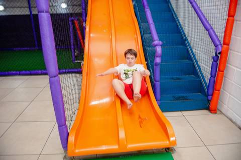 Smash the cake volta redonda barra mansa Fotografia Fotografo Festa Infantil 1 ano 1 aninho mamae papai ensaio aniversario  kifulia festa salao'