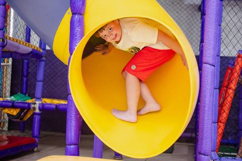 Smash the cake volta redonda barra mansa Fotografia Fotografo Festa Infantil 1 ano 1 aninho mamae papai ensaio aniversario  kifulia festa salao'