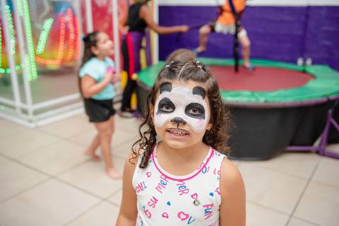 Smash the cake volta redonda barra mansa Fotografia Fotografo Festa Infantil 1 ano 1 aninho mamae papai ensaio aniversario  kifulia festa salao'