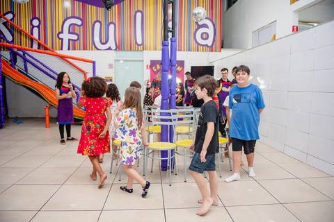 Smash the cake volta redonda barra mansa Fotografia Fotografo Festa Infantil 1 ano 1 aninho mamae papai ensaio aniversario  kifulia festa salao'