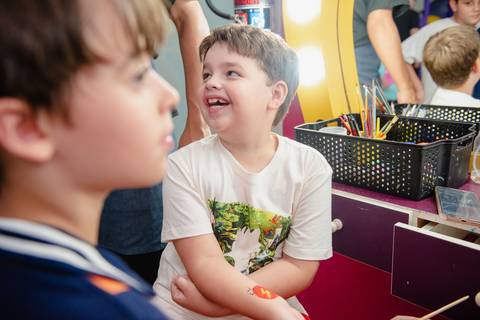Smash the cake volta redonda barra mansa Fotografia Fotografo Festa Infantil 1 ano 1 aninho mamae papai ensaio aniversario  kifulia festa salao'