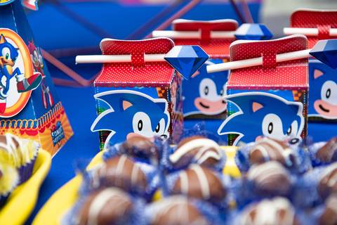 Smash the cake volta redonda barra mansa Fotografia Fotografo Festa Infantil 1 ano 1 aninho mamae papai ensaio aniversario  kifulia festa salao'