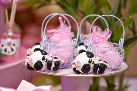 Smash the cake volta redonda barra mansa Fotografia Fotografo Festa Infantil 1 ano 1 aninho mamae papai ensaio aniversario  caramelada festa salao'