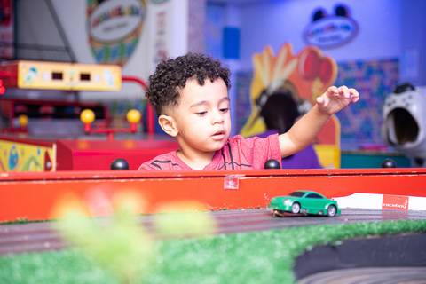 Smash the cake volta redonda barra mansa Fotografia Fotografo Festa Infantil 1 ano 1 aninho mamae papai ensaio aniversario  caramelada festa salao'