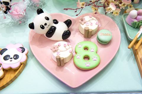 Smash the cake volta redonda barra mansa Fotografia Fotografo Festa Infantil 1 ano 1 aninho mamae papai ensaio aniversario  caramelada festa salao'