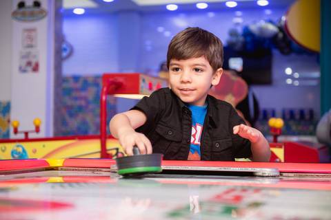 Smash the cake volta redonda barra mansa Fotografia Fotografo Festa Infantil 1 ano 1 aninho mamae papai ensaio aniversario  caramelada festa salao'