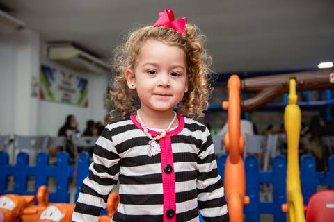 Smash the cake volta redonda barra mansa Fotografia Fotografo Festa Infantil 1 ano 1 aninho mamae papai ensaio aniversario  caramelada festa salao'
