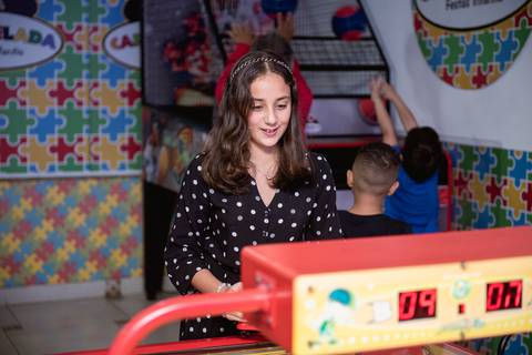 Smash the cake volta redonda barra mansa Fotografia Fotografo Festa Infantil 1 ano 1 aninho mamae papai ensaio aniversario  caramelada festa salao'