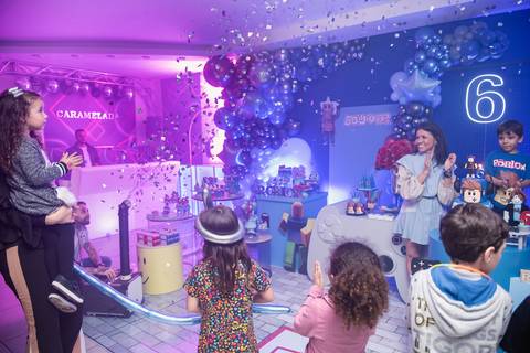 Smash the cake volta redonda barra mansa Fotografia Fotografo Festa Infantil 1 ano 1 aninho mamae papai ensaio aniversario  caramelada festa salao'