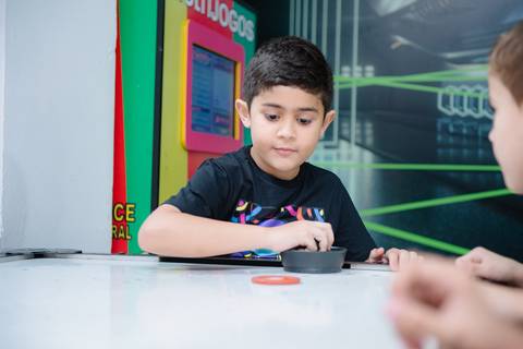 Smash the cake volta redonda barra mansa Fotografia Fotografo Festa Infantil 1 ano 1 aninho mamae papai ensaio aniversario  pik nik piknik festa salao'