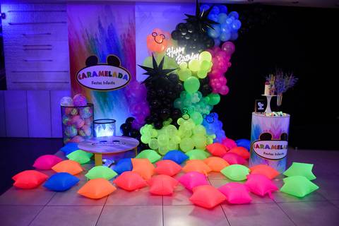 Smash the cake volta redonda barra mansa Fotografia Fotografo Festa Infantil 1 ano 1 aninho mamae papai ensaio aniversario  caramelada festa salao'