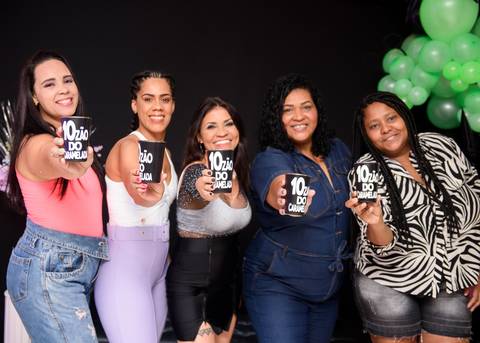 Smash the cake volta redonda barra mansa Fotografia Fotografo Festa Infantil 1 ano 1 aninho mamae papai ensaio aniversario  caramelada festa salao'