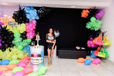 Smash the cake volta redonda barra mansa Fotografia Fotografo Festa Infantil 1 ano 1 aninho mamae papai ensaio aniversario  caramelada festa salao'