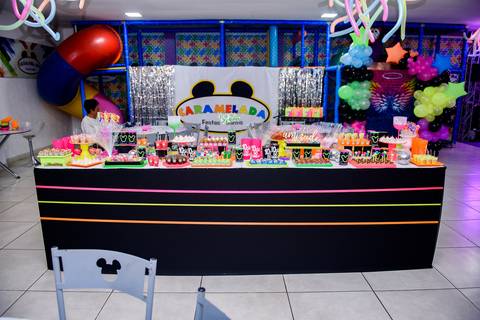 Smash the cake volta redonda barra mansa Fotografia Fotografo Festa Infantil 1 ano 1 aninho mamae papai ensaio aniversario  caramelada festa salao'