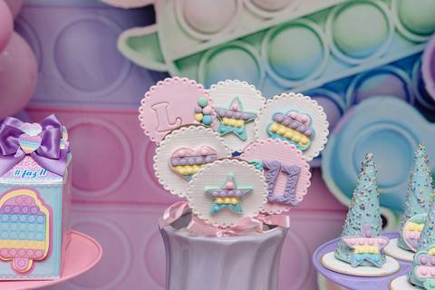 Smash the cake volta redonda barra mansa Fotografia Fotografo Festa Infantil 1 ano 1 aninho mamae papai ensaio aniversario  caramelada festa salao'