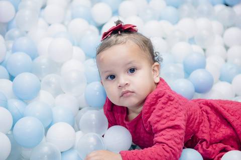 Smash the cake volta redonda barra mansa Fotografia Fotografo Festa Infantil 1 ano 1 aninho mamae papai ensaio aniversario  caramelada festa salao'