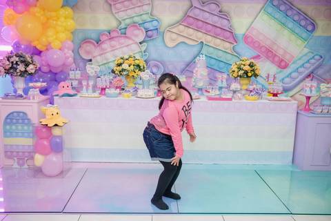 Smash the cake volta redonda barra mansa Fotografia Fotografo Festa Infantil 1 ano 1 aninho mamae papai ensaio aniversario  caramelada festa salao'