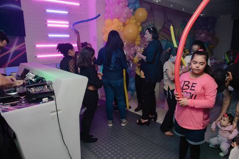 Smash the cake volta redonda barra mansa Fotografia Fotografo Festa Infantil 1 ano 1 aninho mamae papai ensaio aniversario  caramelada festa salao'