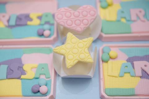 Smash the cake volta redonda barra mansa Fotografia Fotografo Festa Infantil 1 ano 1 aninho mamae papai ensaio aniversario  caramelada festa salao'