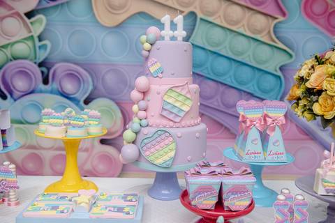 Smash the cake volta redonda barra mansa Fotografia Fotografo Festa Infantil 1 ano 1 aninho mamae papai ensaio aniversario  caramelada festa salao'