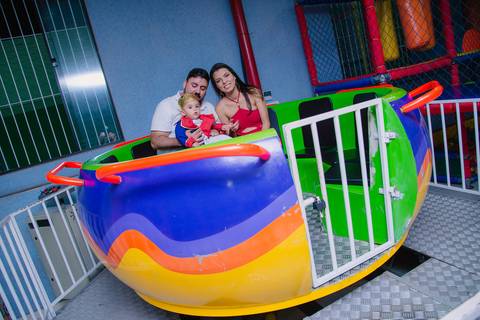 Smash the cake volta redonda barra mansa Fotografia Fotografo Festa Infantil 1 ano 1 aninho mamae papai ensaio aniversario  tictac festa salao'