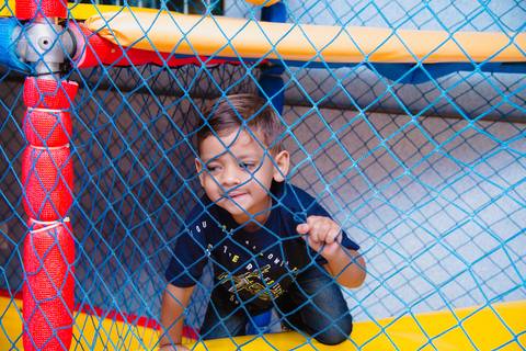 Smash the cake volta redonda barra mansa Fotografia Fotografo Festa Infantil 1 ano 1 aninho mamae papai ensaio aniversario  tictac festa salao'