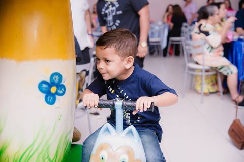 Smash the cake volta redonda barra mansa Fotografia Fotografo Festa Infantil 1 ano 1 aninho mamae papai ensaio aniversario  tictac festa salao'