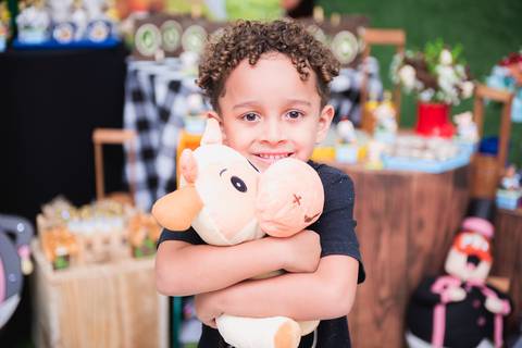 Smash the cake volta redonda barra mansa Fotografia Fotografo Festa Infantil 1 ano 1 aninho mamae papai ensaio aniversario  SW Espaço de Festas e Eventos  festa salao'