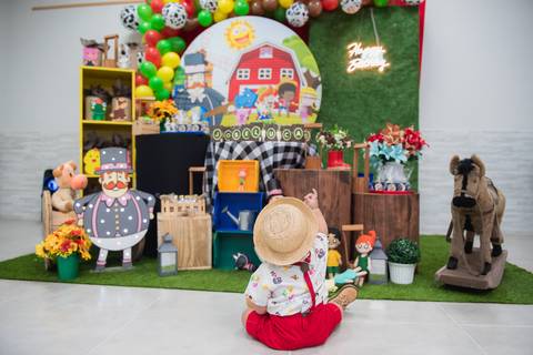 Smash the cake volta redonda barra mansa Fotografia Fotografo Festa Infantil 1 ano 1 aninho mamae papai ensaio aniversario  SW Espaço de Festas e Eventos  festa salao'